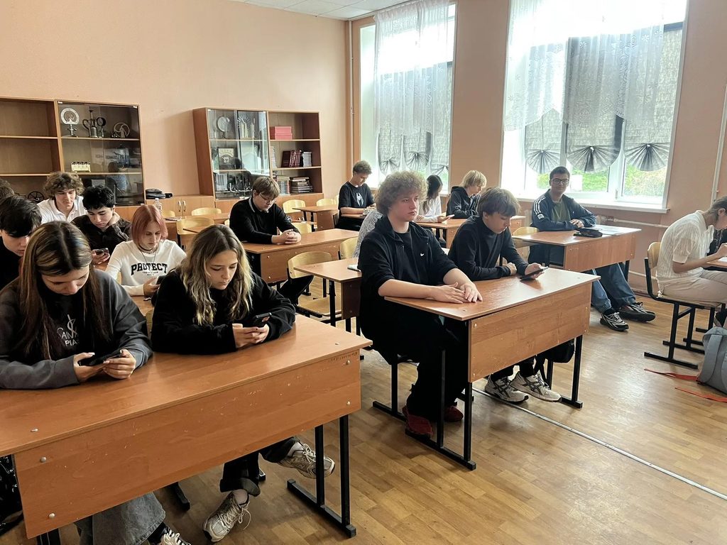 В Луховицком авиационном техникуме прошёл «Атомный диктант»